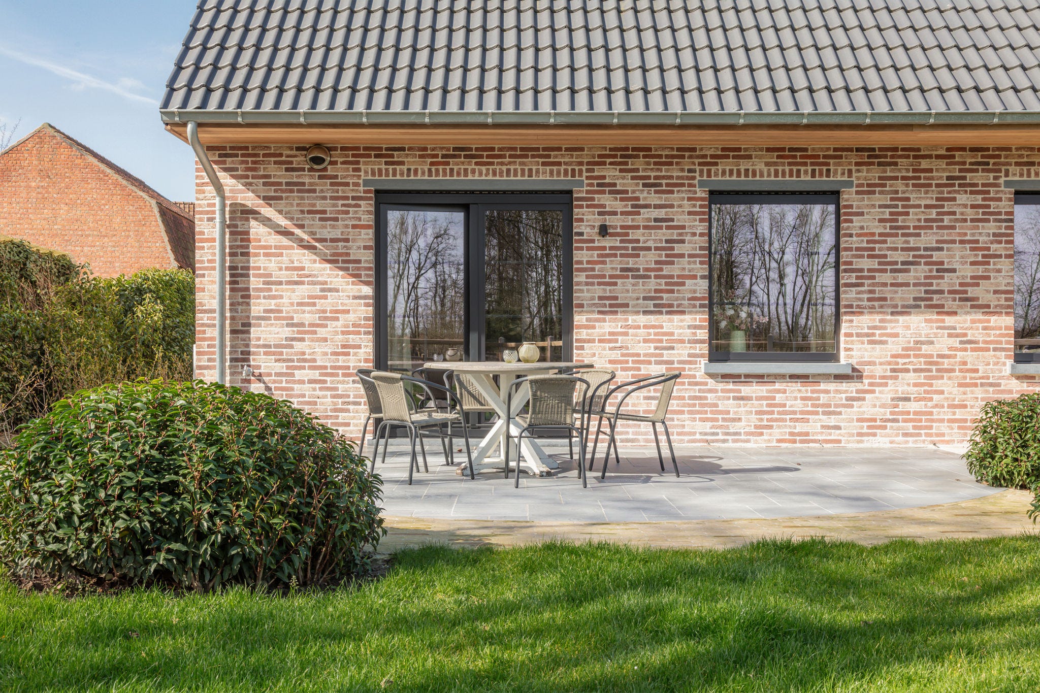 - Holiday home 'De Zandrug' in Stekene, Belgium
- Woman on the pictures: Jessy (owner of the holiday home)
- Elegant ThermoFibra Infinity